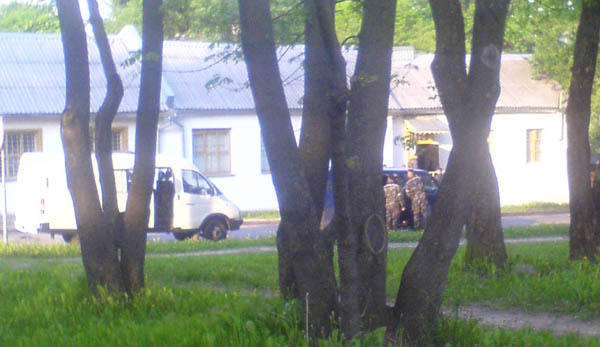 Bezpartshkola arest 1